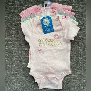 Gerber Newborn Baby Girl Onesies
